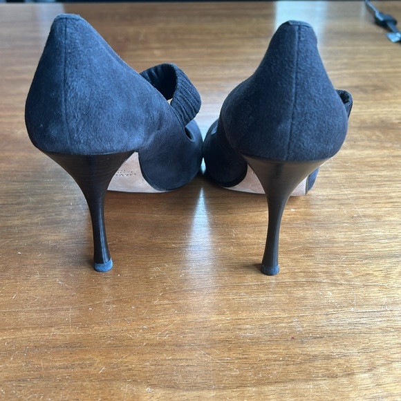 Sz 8 Max Studio Gray Suede Mary Jane Stacked Heel Stilettos, barely worn 4” heel - Picture 4 of 8